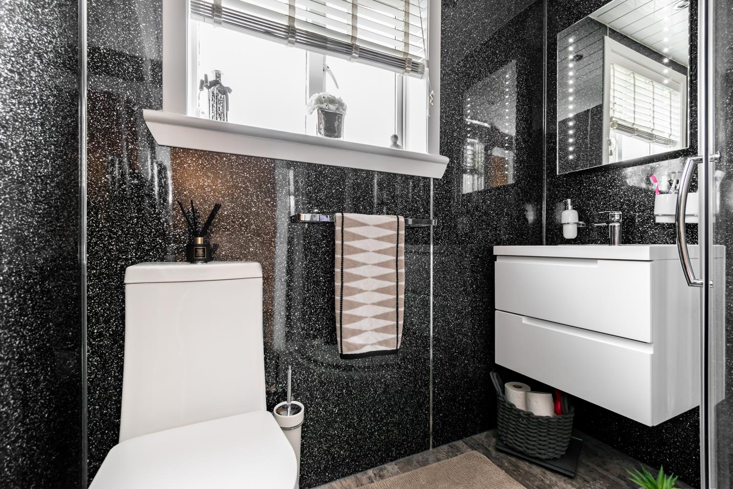 3 bedroom terraced house for sale in 49 Woodburn Street, Dalkeith, EH22