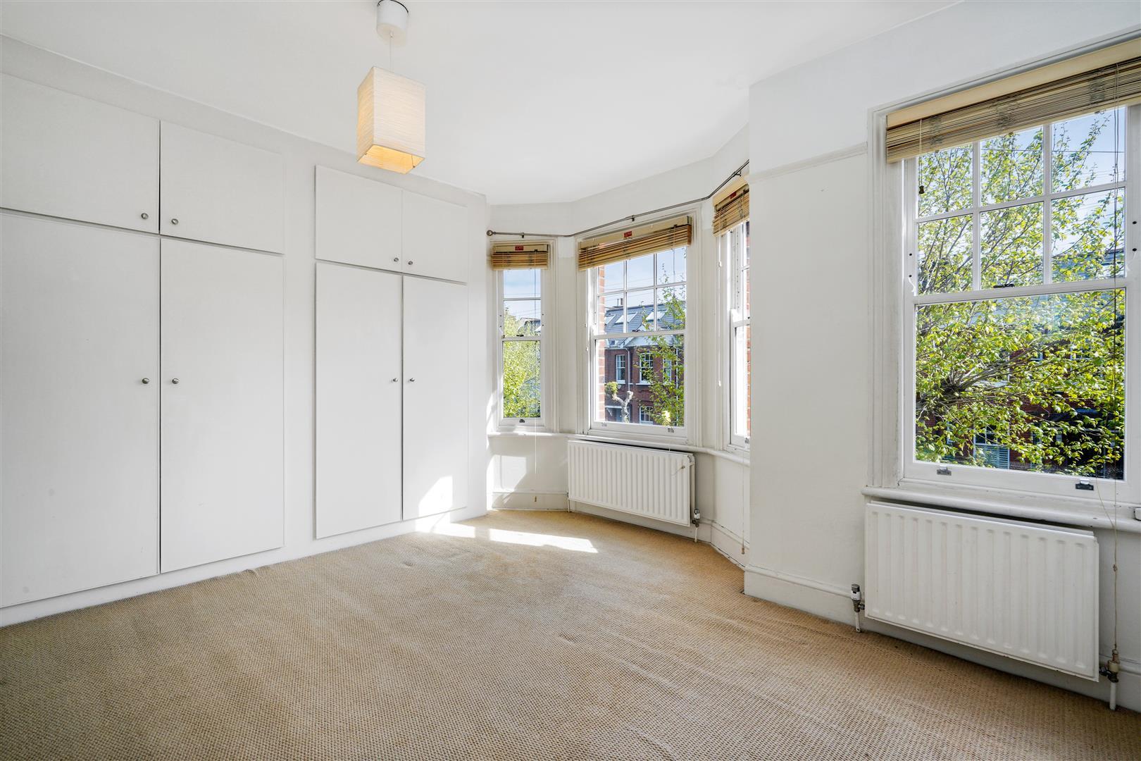5 bedroom semidetached house for sale in Cromwell Road, Wimbledon