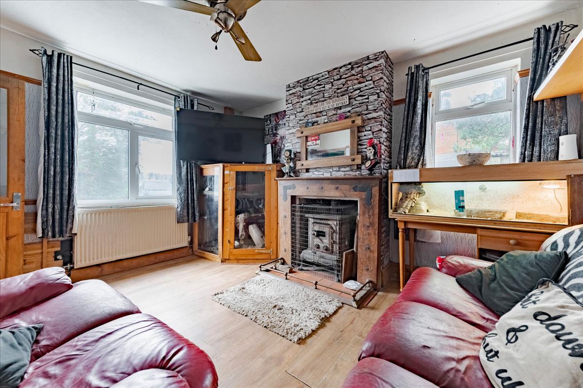 Property Image1ee466f9-e43d-4fe0-ad1a-0e134dd4b914