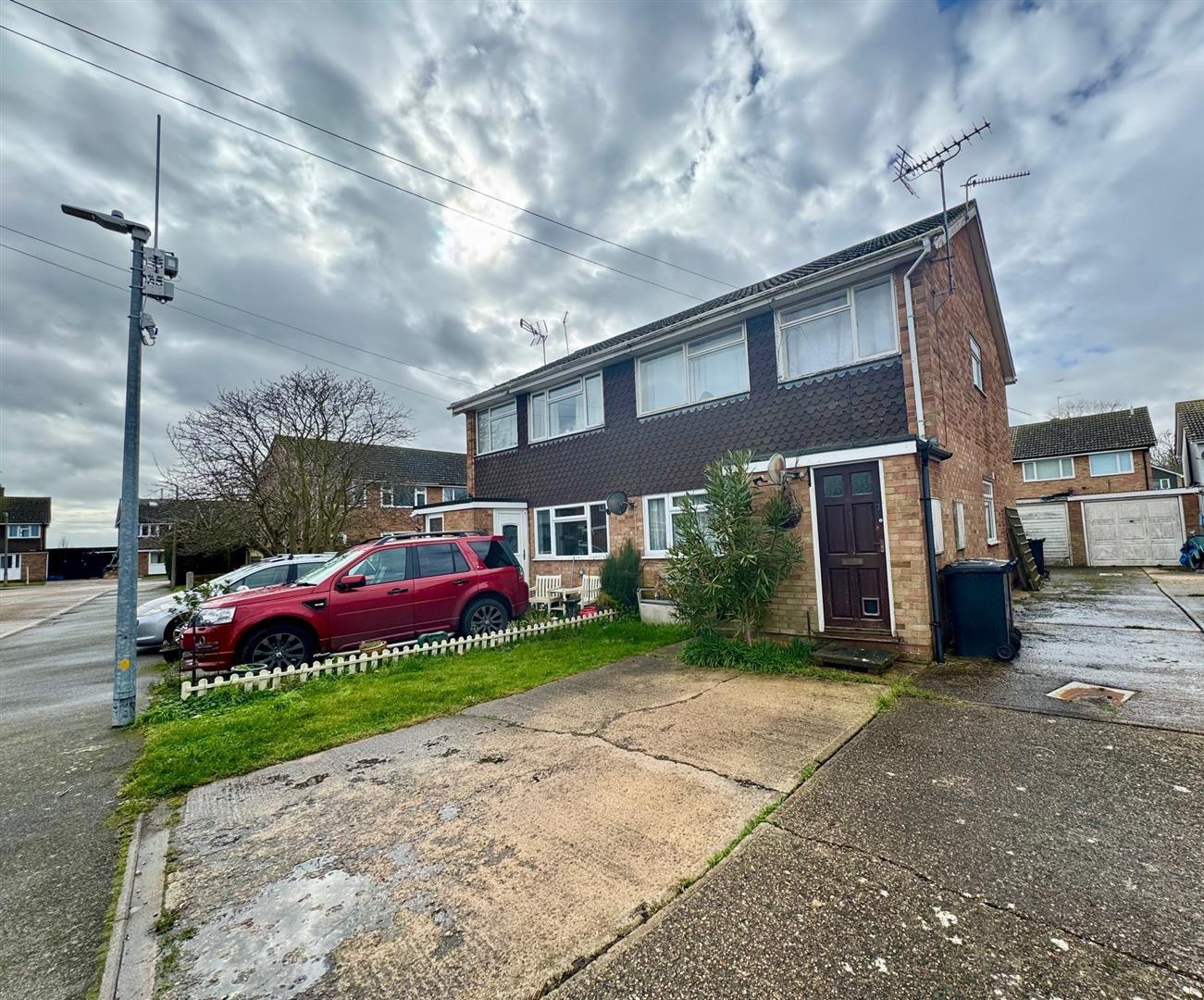 Property Image23ca7b4c-c5a3-46f9-bd26-ae81318c8bb3