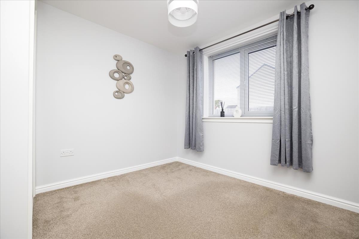 3 bedroom semidetached house for sale in 30 Whitehouse Way, Gorebridge