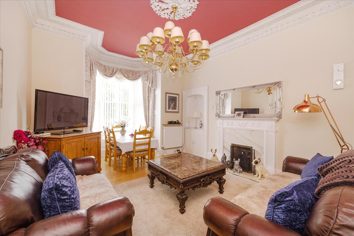 Houses for sale Avenue Road Estate & Lettings Agents