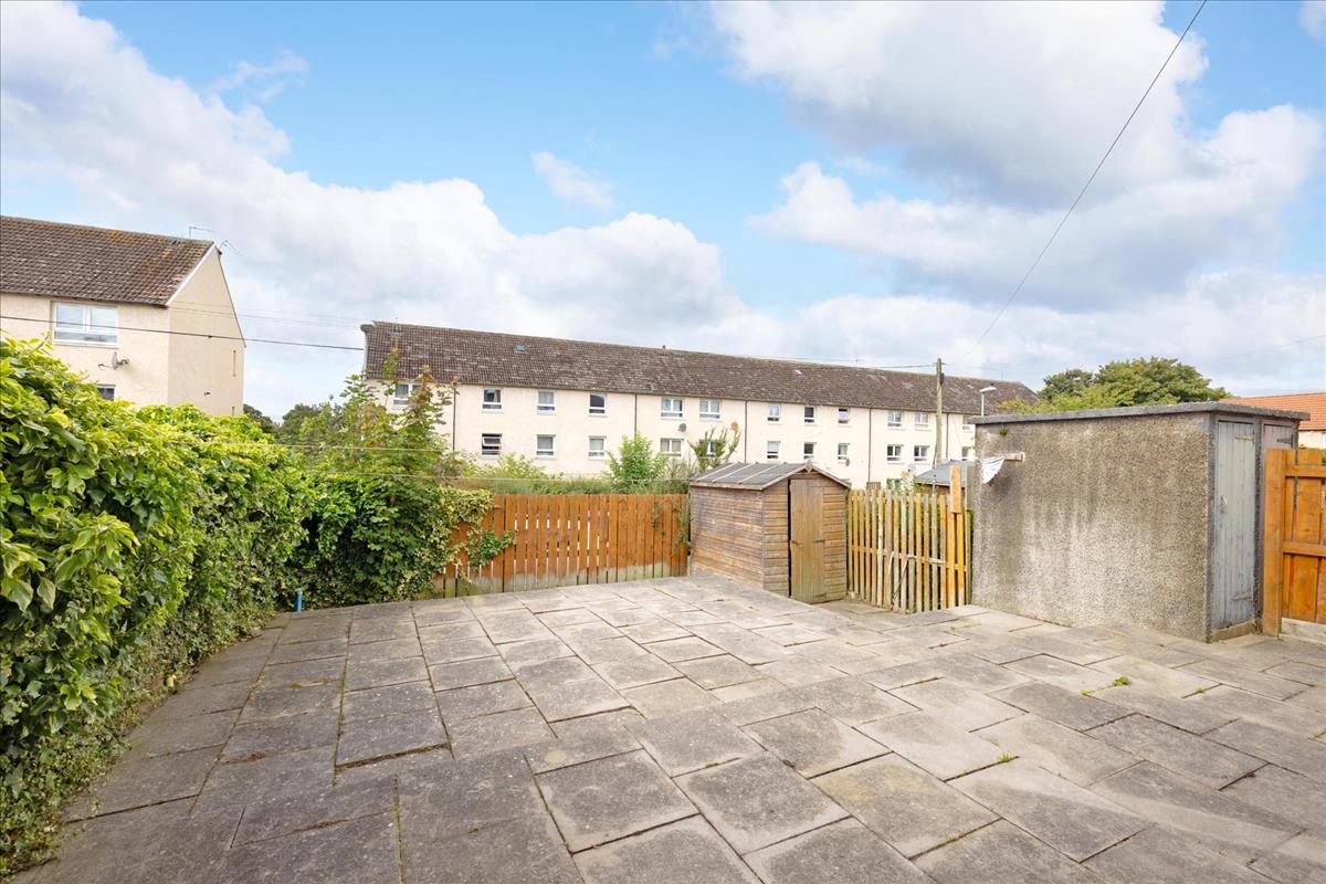 3 bedroom semidetached house for sale in 15 Langlaw Road, Dalkeith