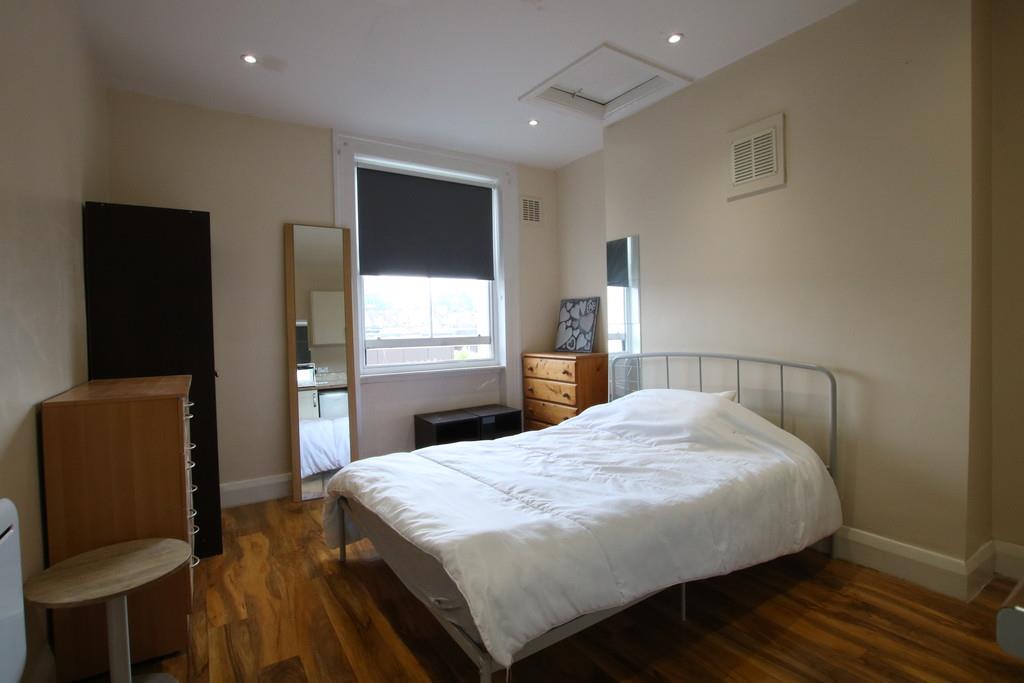 Property Image25c3b006-ba31-41c8-bf5a-0e3d9dfb5303