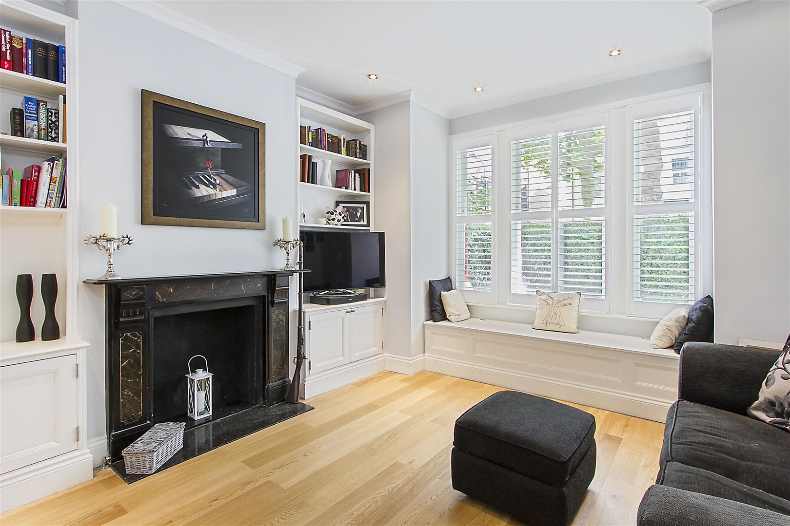 Property Image267d7c30-037e-484a-8bee-b8872d2d2e62