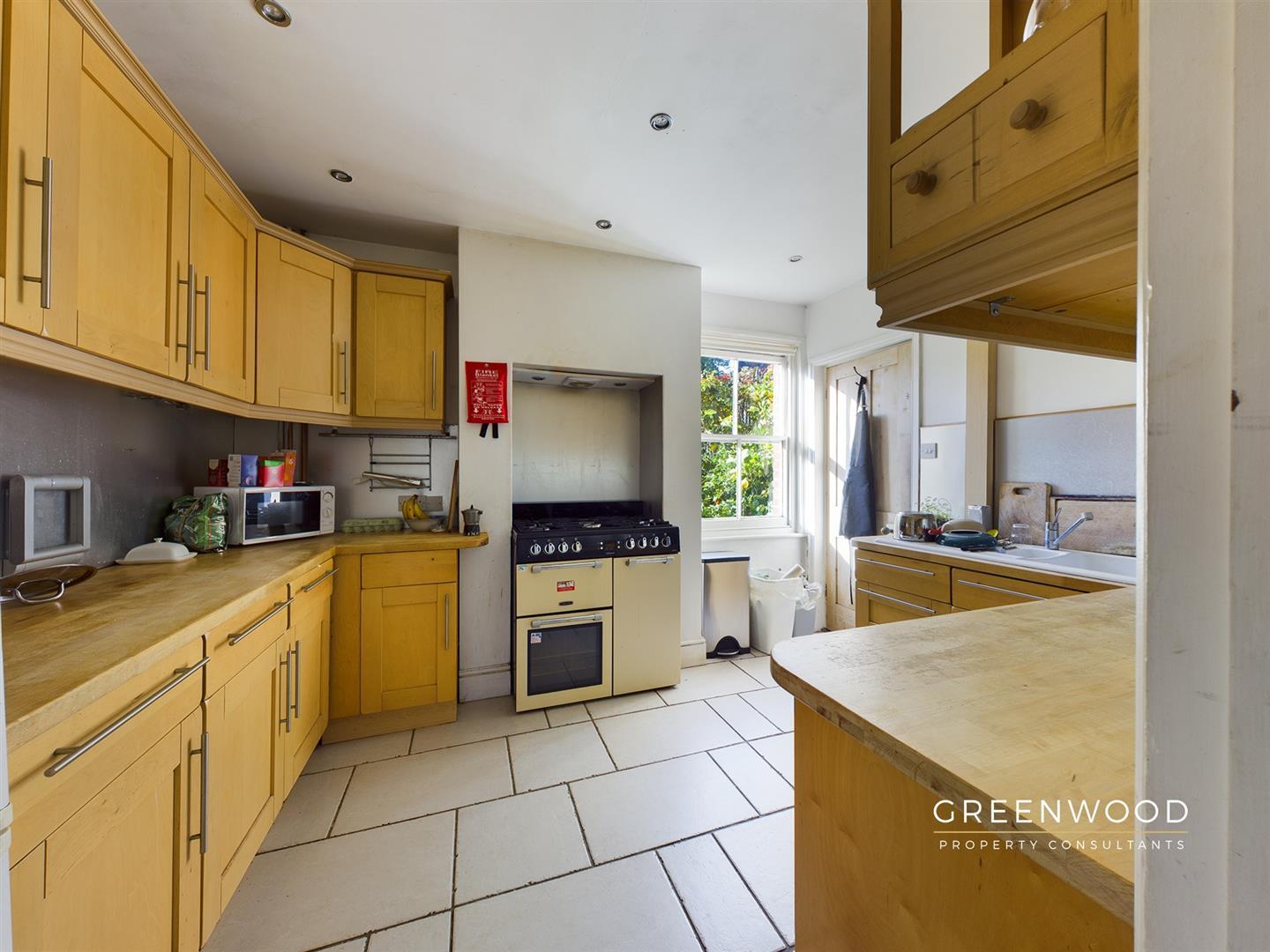 Property Image27cfbf35-e166-4ae2-97f6-ee697f357e6f