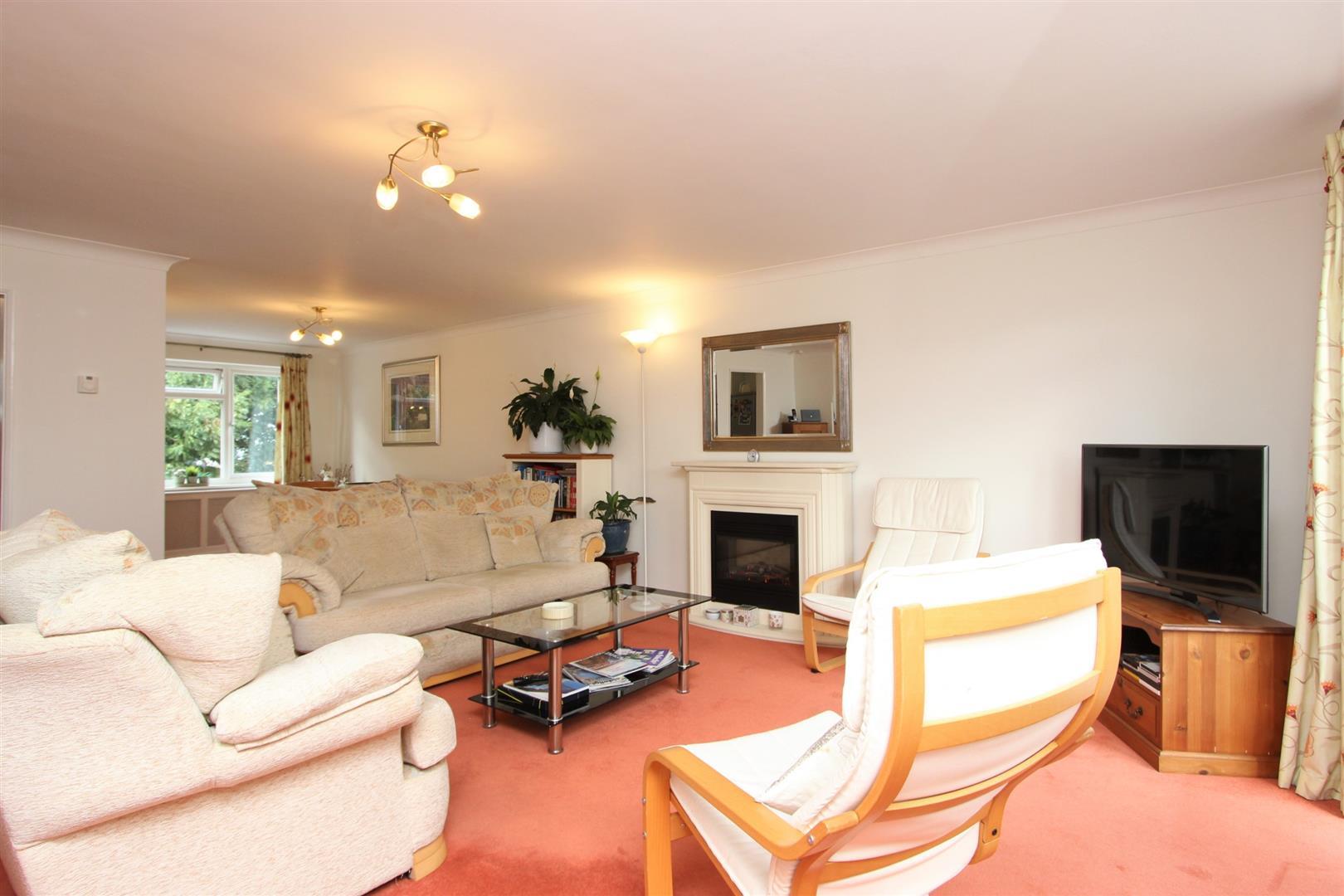Property Image285fffdb-f66e-4105-ab5f-7ef6758ecb12