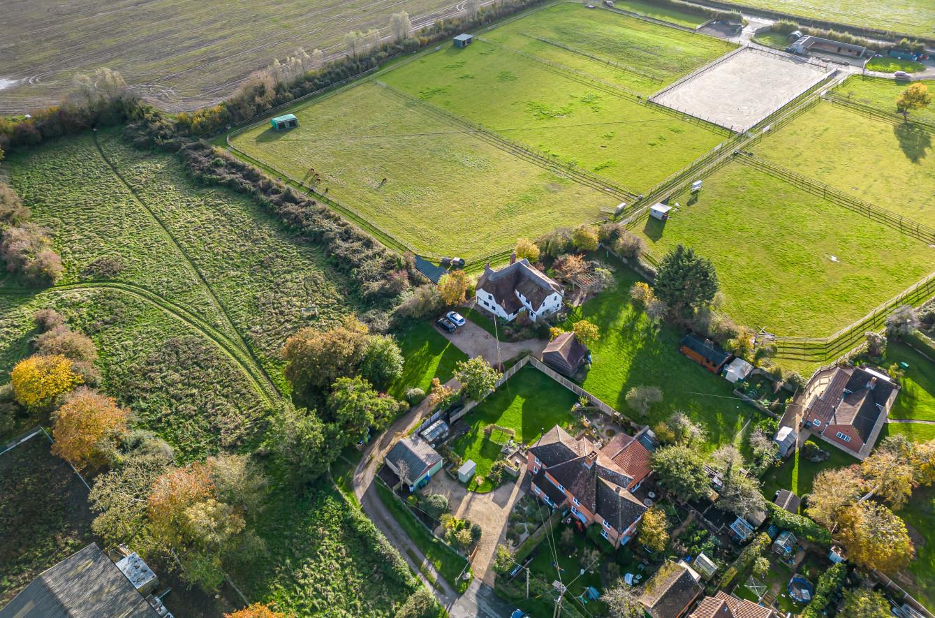 4 bedroom detached house for sale in Hawkeridge, Nr Westbury, BA13