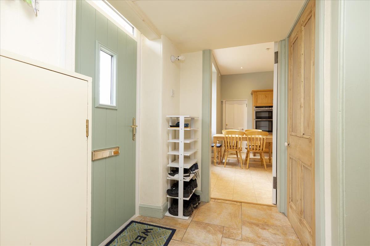 4 bedroom detached house for sale in 9 Private Road, Gorebridge, EH23 Avenue Road Estate