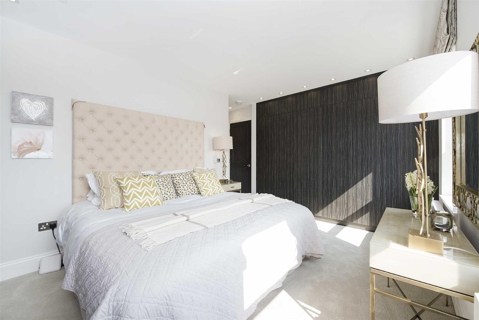 Property Image2d118925-5718-4cd5-a949-222a105cfc6d