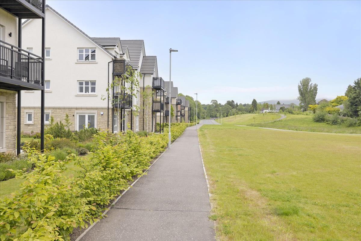 1 bedroom flat for sale in 3 Flat 8 Byrne Crescent, Balerno, EH14