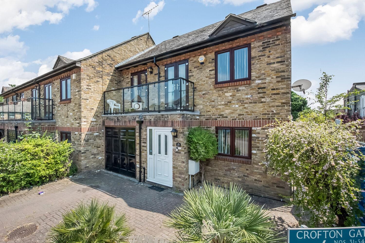 Property Image335a44fc-3cee-4535-9c21-15f92b3dc283