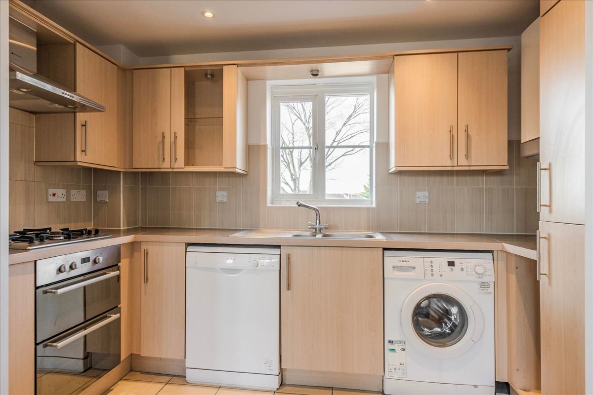 Property Image3464b112-295b-43f4-8259-75c39e383e80