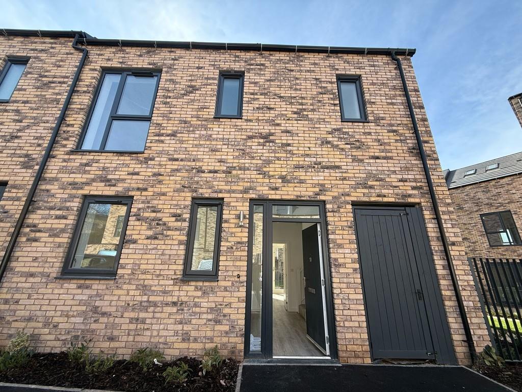 Property Image349fee9c-ca13-44cf-b056-bfa21d7efe56