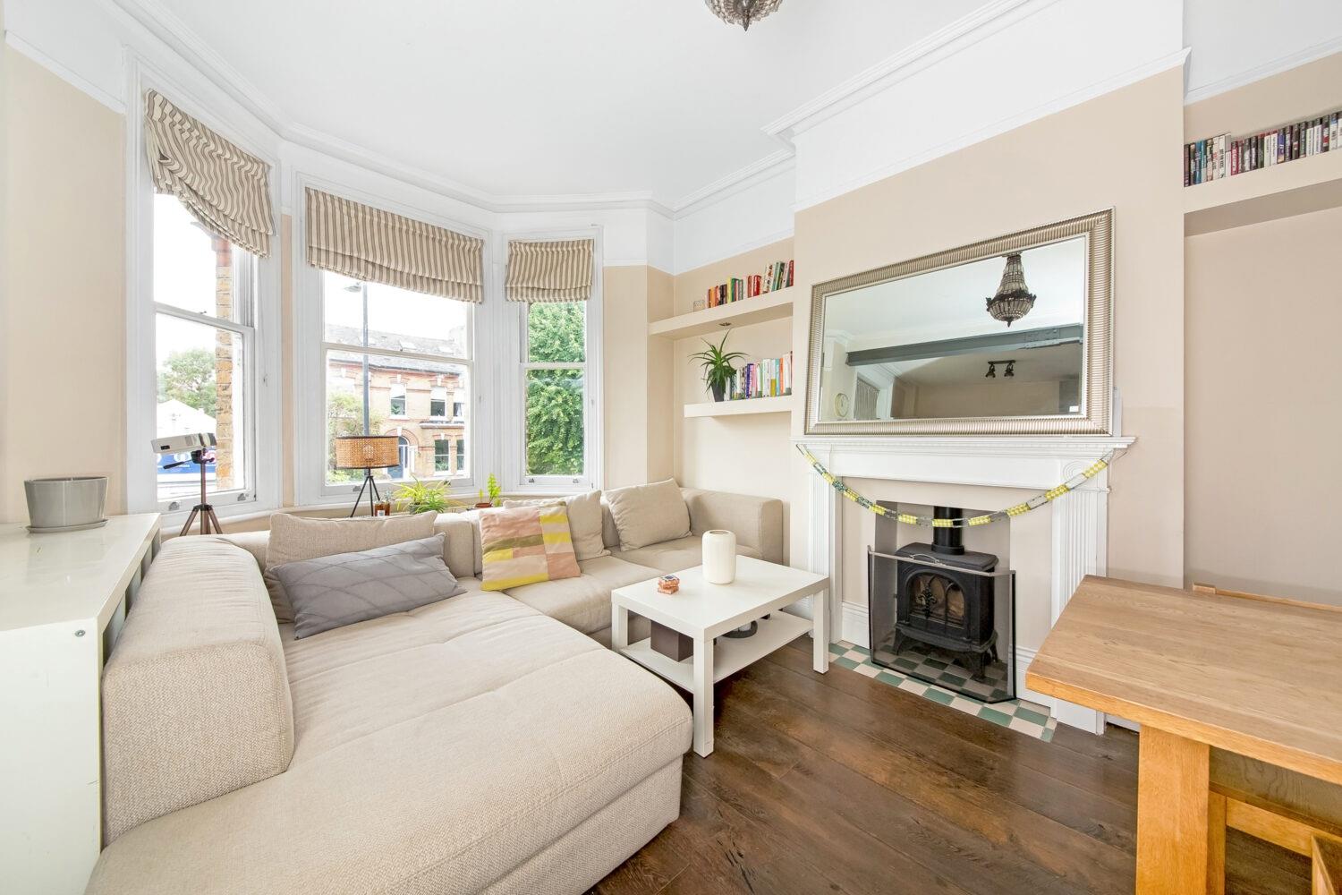 3 bedroom apartment for sale in Barry Road, East Dulwich, SE22 Pedder