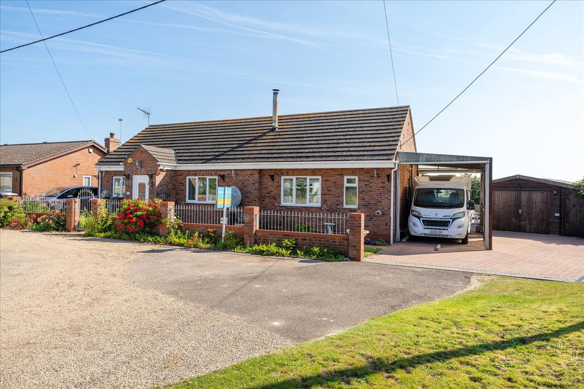 Property Image35d42b3d-5486-431e-a808-35f226579ca1