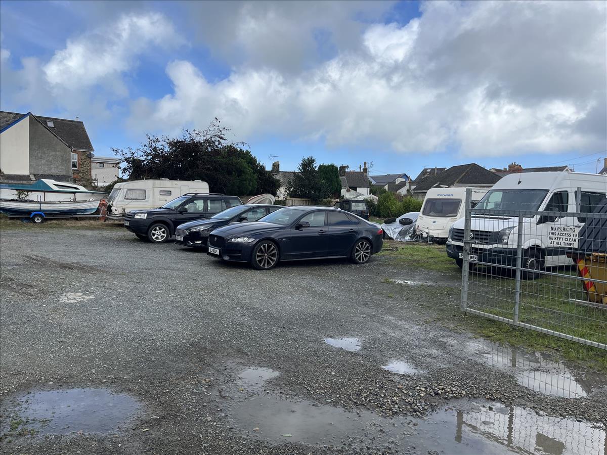commercial property light industrial for sale in Midland Garages, Fishguard, SA65 Whozoo