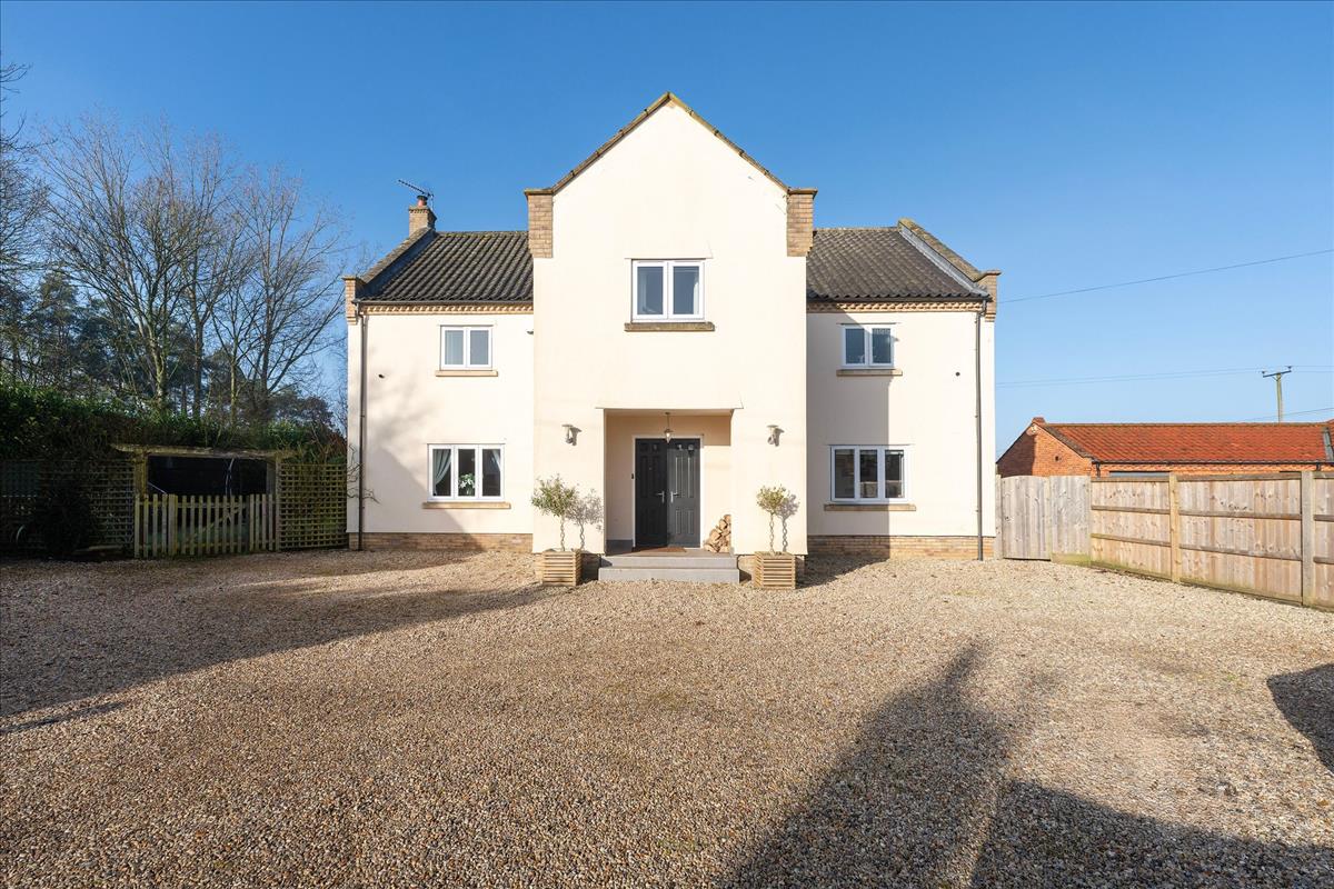 Property Image366d47ae-ac64-4e71-8000-ddaa02777c4d