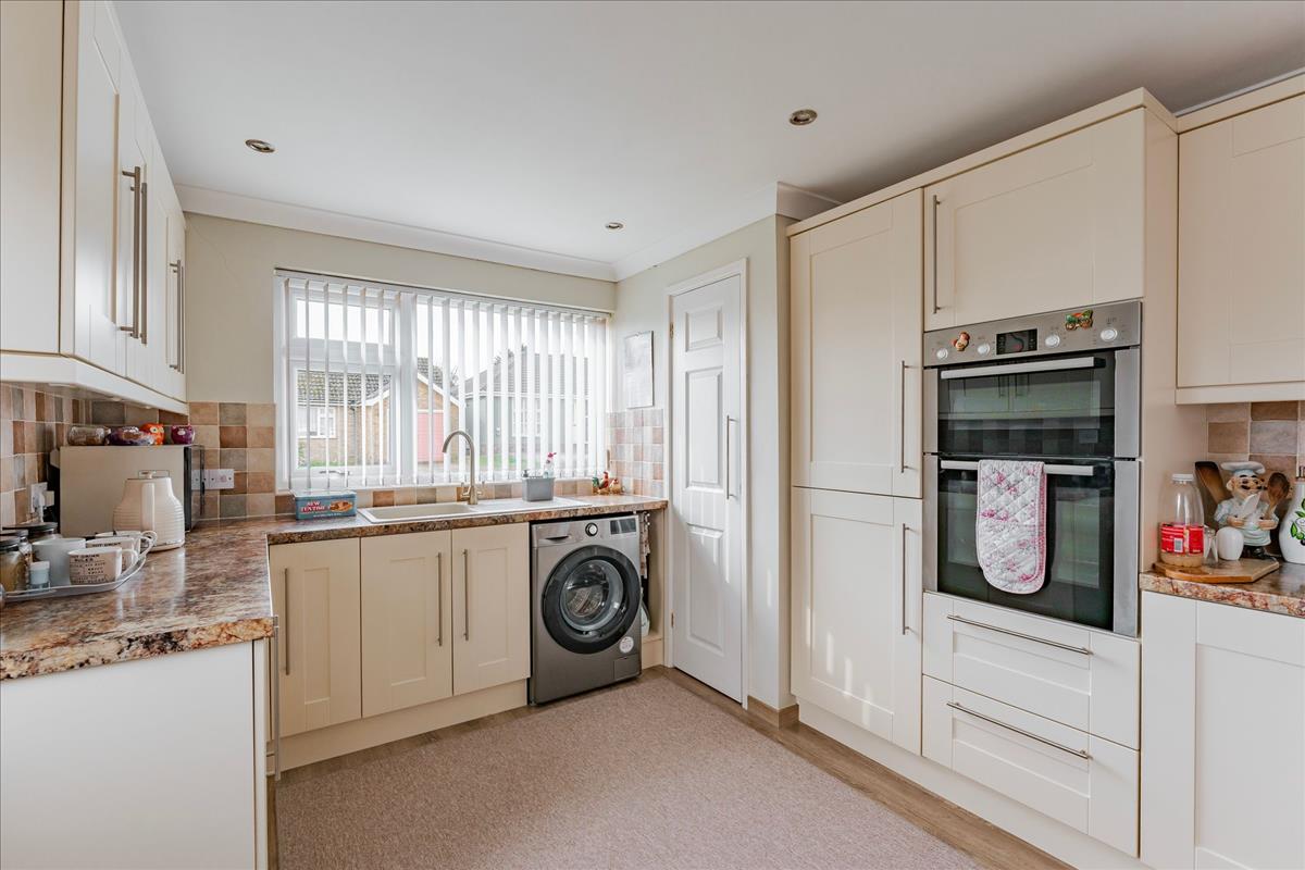 Property Image3b48c78f-8b3c-483e-9140-68254a9f759b