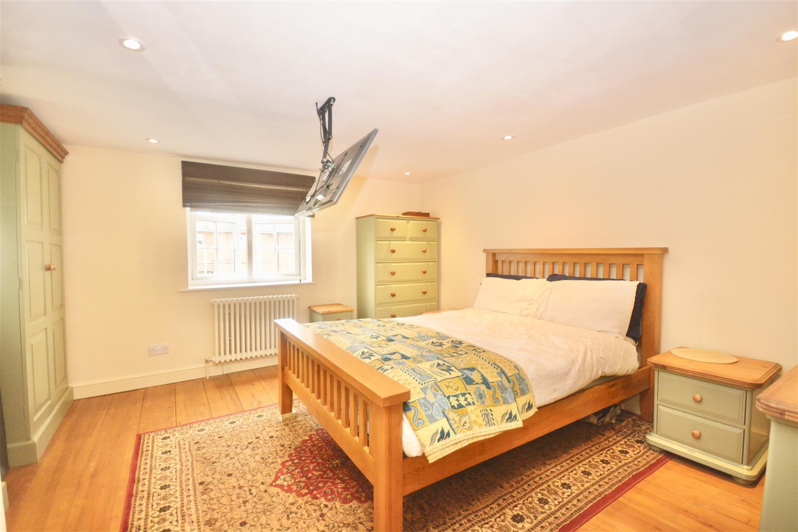 3 bedroom semi-detached house for sale in Back Lane, Braintree, CM77 ...