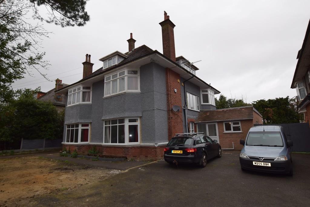 Property Image3d0bb692-9c88-40ab-8bb2-1bbd52a82e41