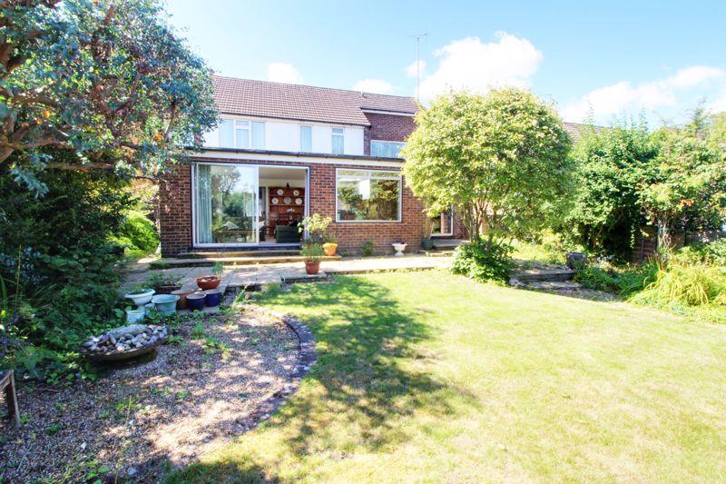 4 bedroom house for sale in Homewood Avenue, Cuffley, EN6 Banc