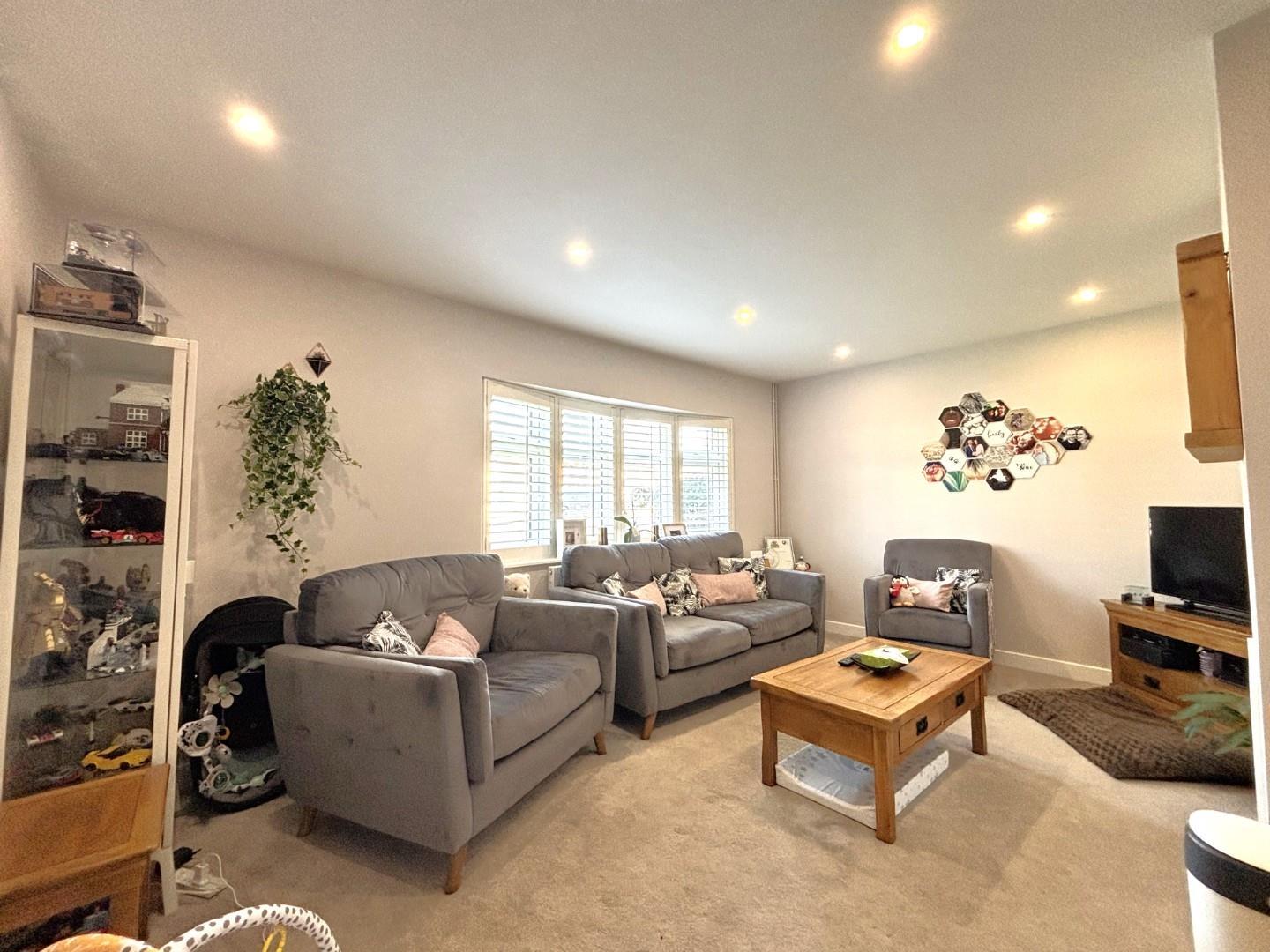 Property Image3eb4c337-79fd-4743-8c45-dcfbecbef9ef