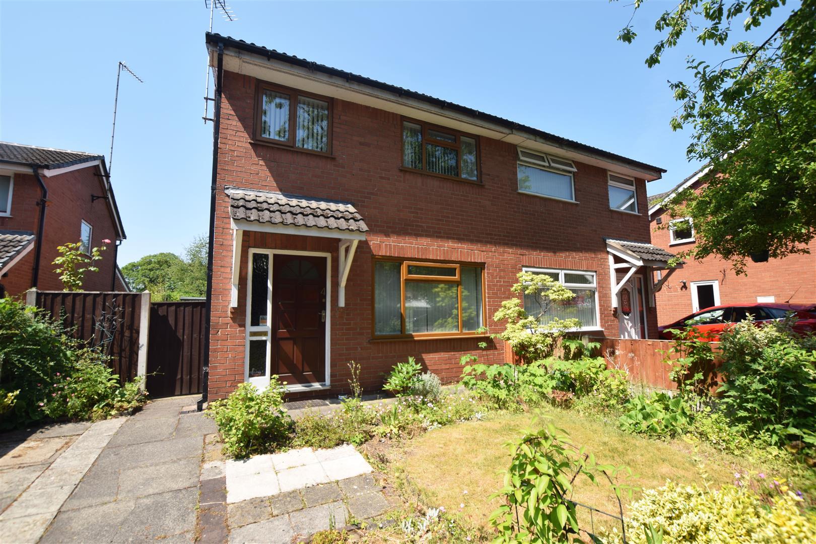 3 bedroom semidetached house for sale in Armitage Close, Middleton