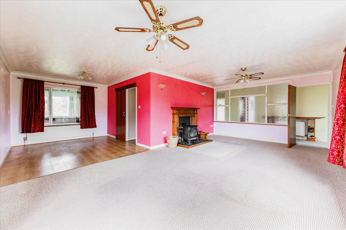 Property Image42c1cbf7-96b5-4044-9c1e-3de55a8d6cf8