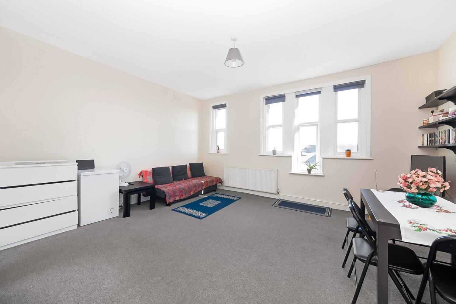 Property Image42ef682d-3b30-4090-af29-fe1d68db2c42
