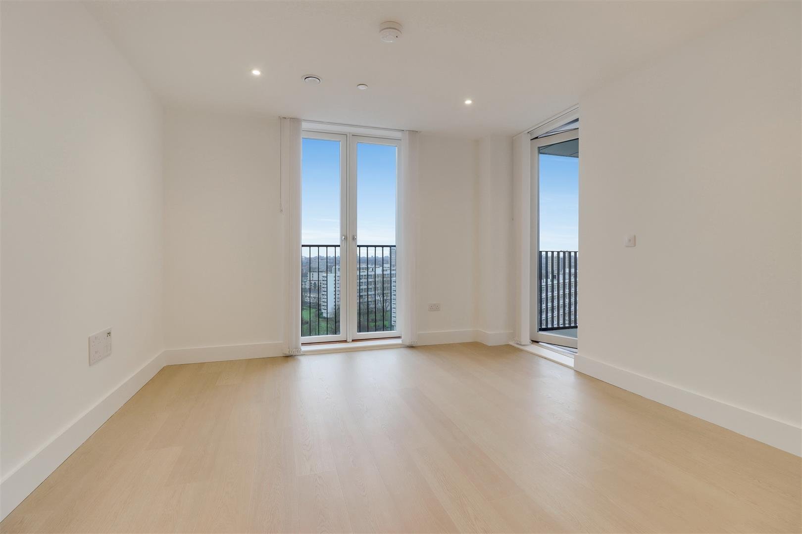 Property Image4501beda-9f2d-4c89-99b4-e0f1f6c3a6e4