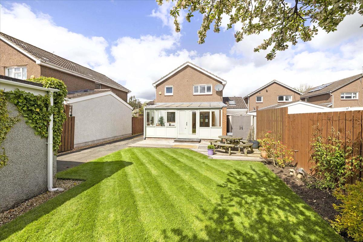 3 bedroom detached house for sale in 19 Stevenson Road, Penicuik, EH26