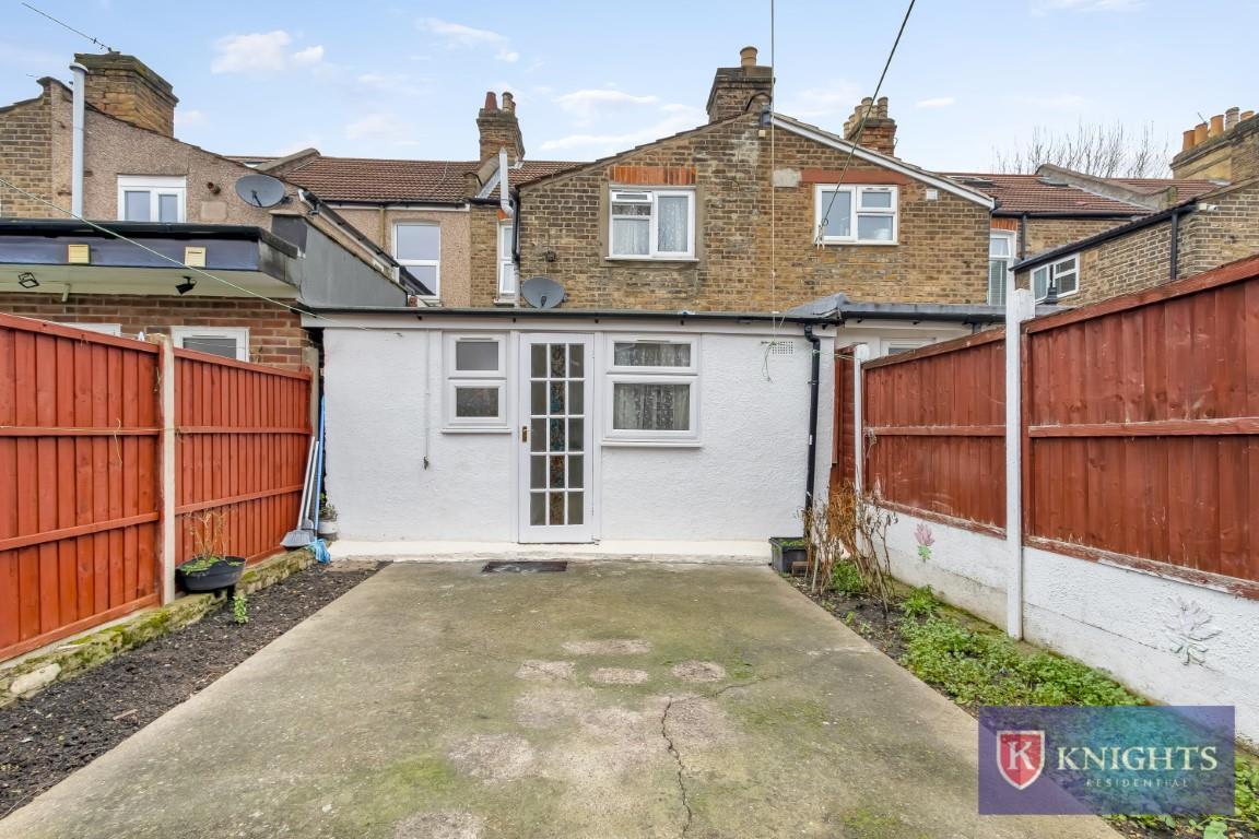 Property Image453e328c-3f97-421b-be27-c96c4d67836d