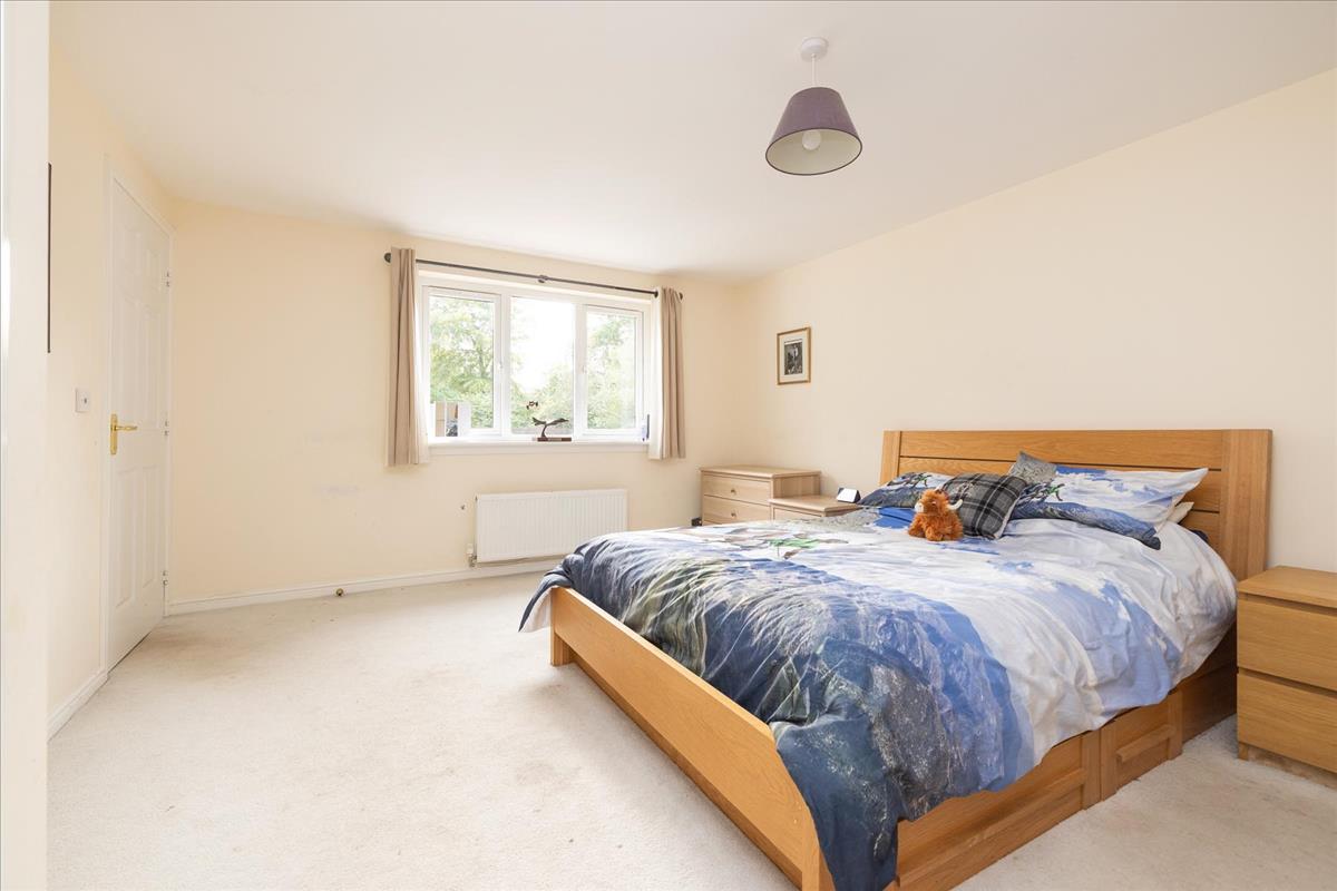 4 bedroom detached house for sale in 51 Whitehouse Crescent, Gorebridge