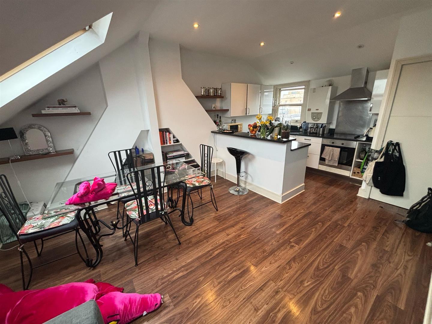 Property Image480dde5d-8b21-40af-8fea-0bbe68025ce2