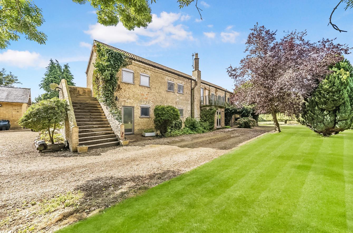 Property Image48c0bd72-9395-486e-9415-9a7871c6044a
