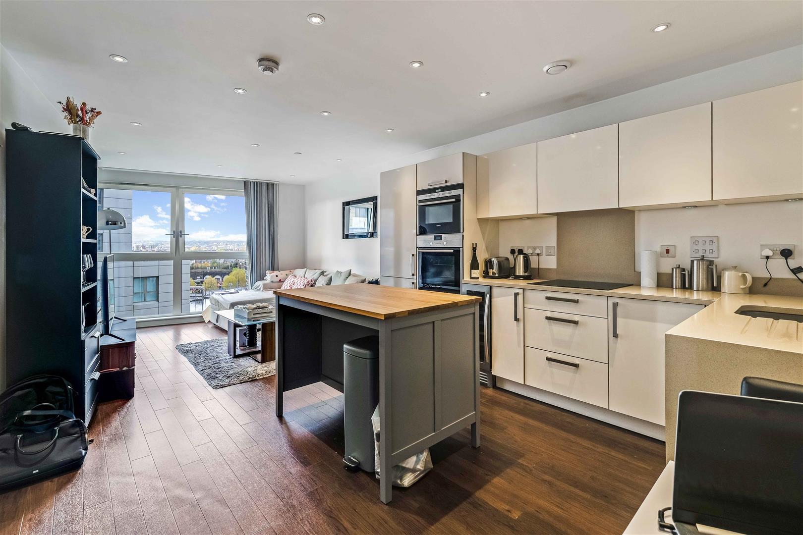 Property Image4aee0825-bbef-479f-9d3c-34444a9b03b0