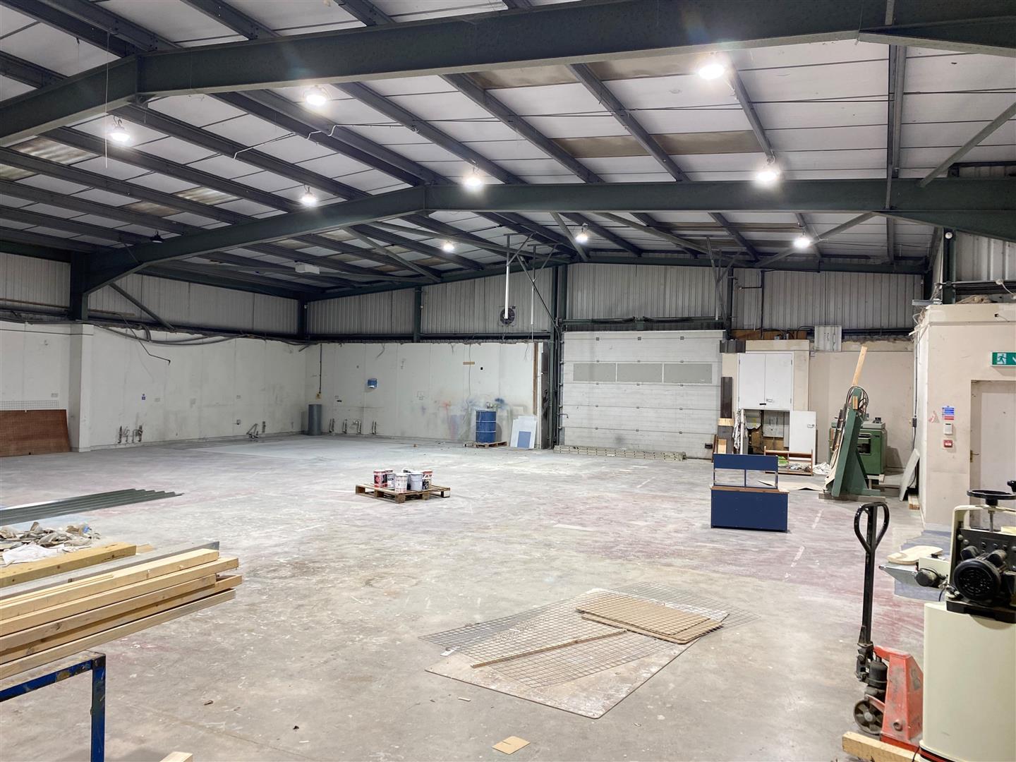 commercial property light industrial to let in Butts Pond, Sturminster Newton, DT10 Symonds