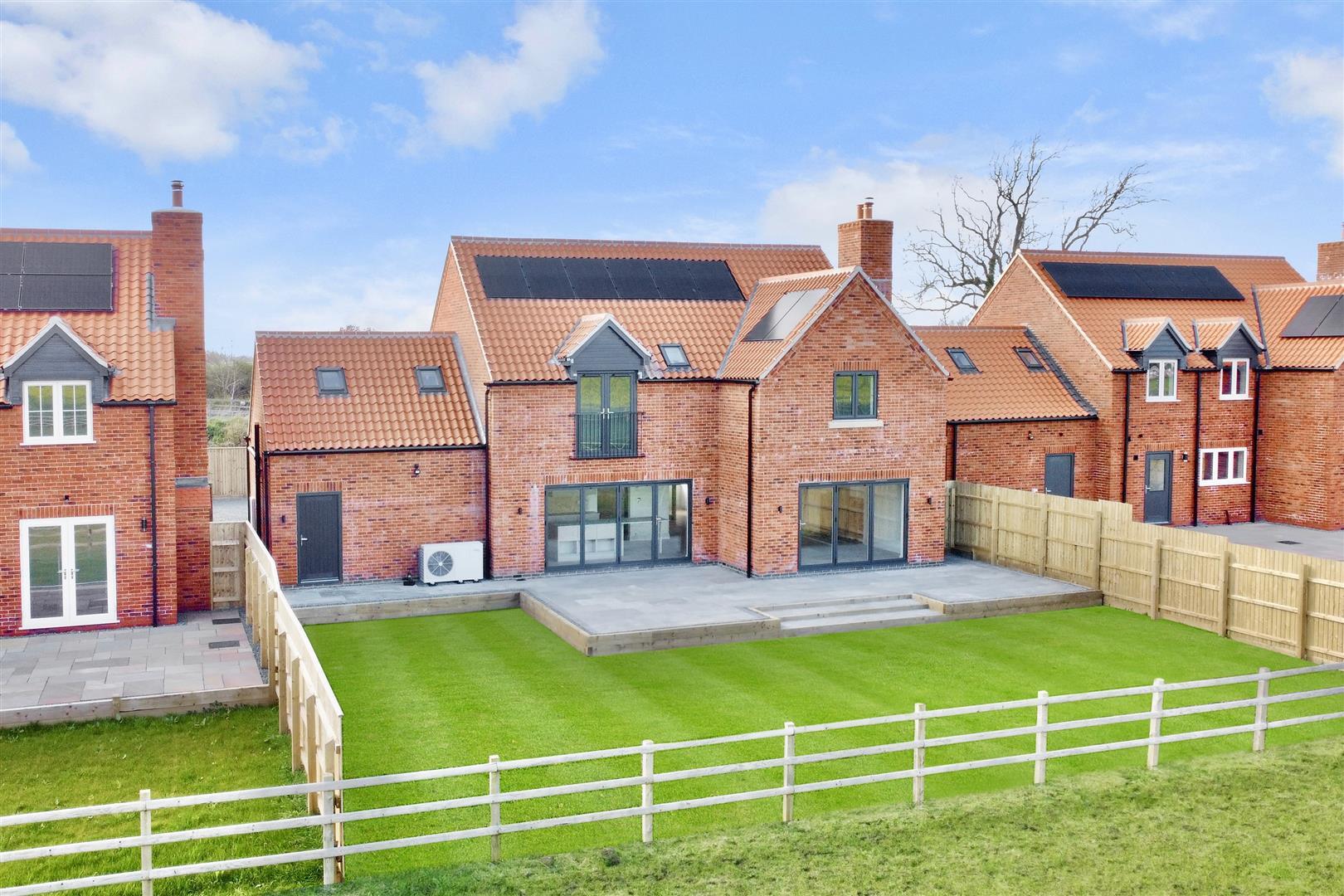 Property Image4cb3ad68-309a-4328-b555-cc07a343b796