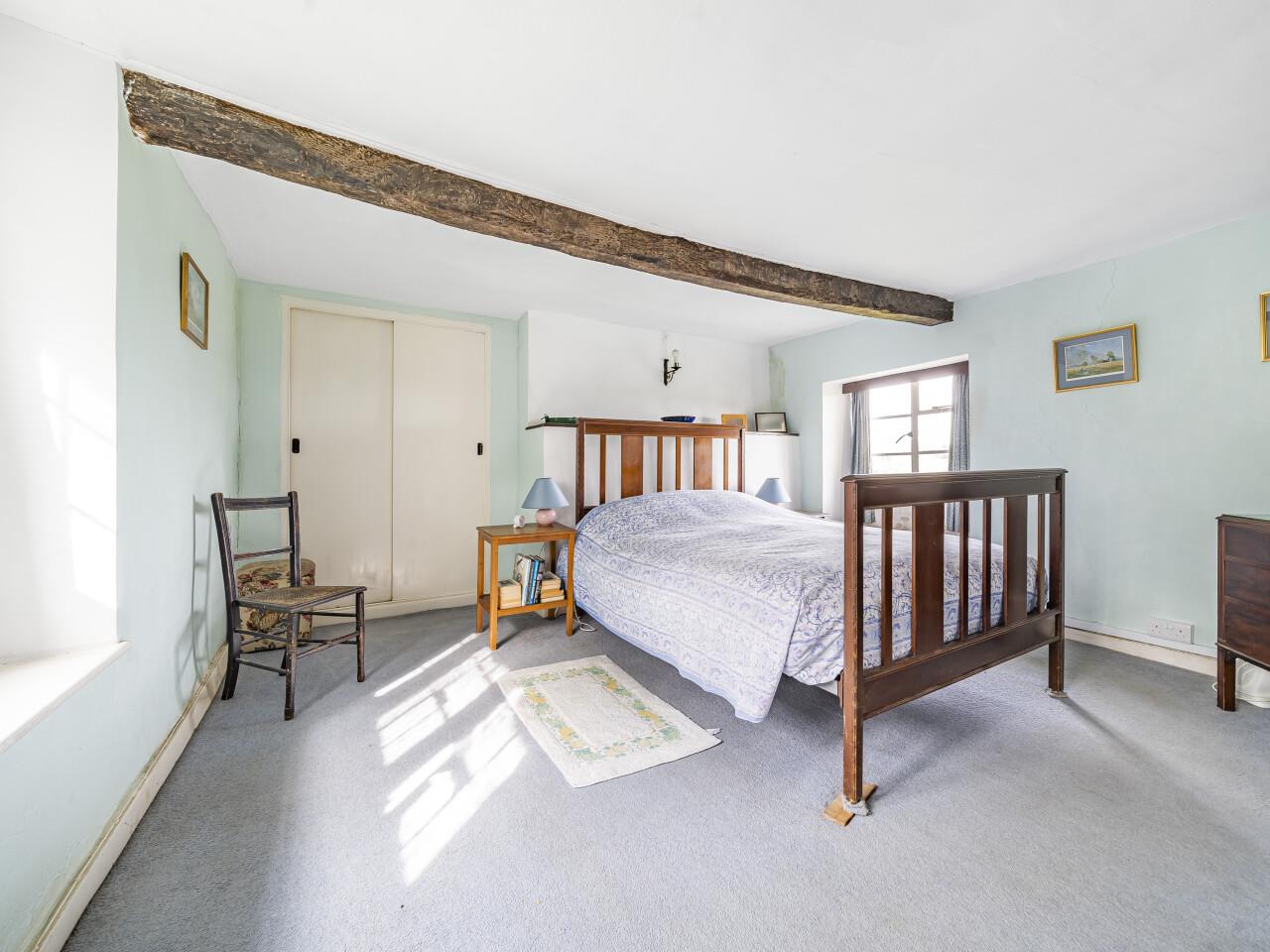 3 bedroom cottage for sale in Bratton Seymour, Wincanton, BA9 Symonds