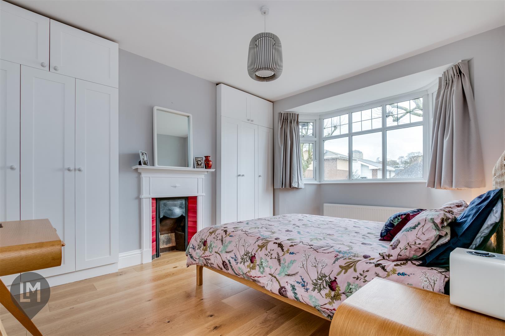 4 Bedroom House For Sale In Sutherland Grove London Sw18 Loney Miller