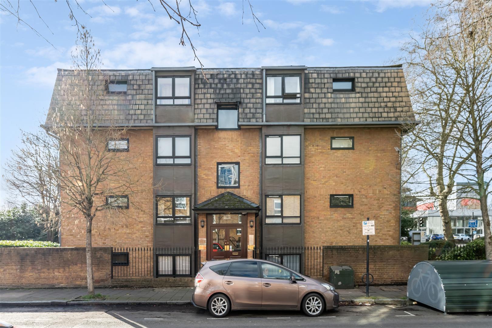 Property Image521e393d-d049-4ba5-9804-4a84d9bf8093
