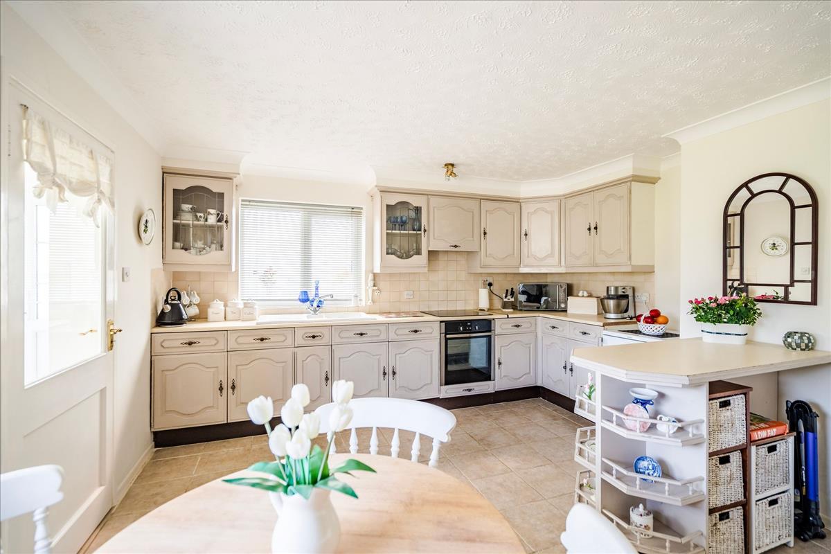 Property Image53599971-8c7a-4b6d-bf0b-bfd9c90eb5cb