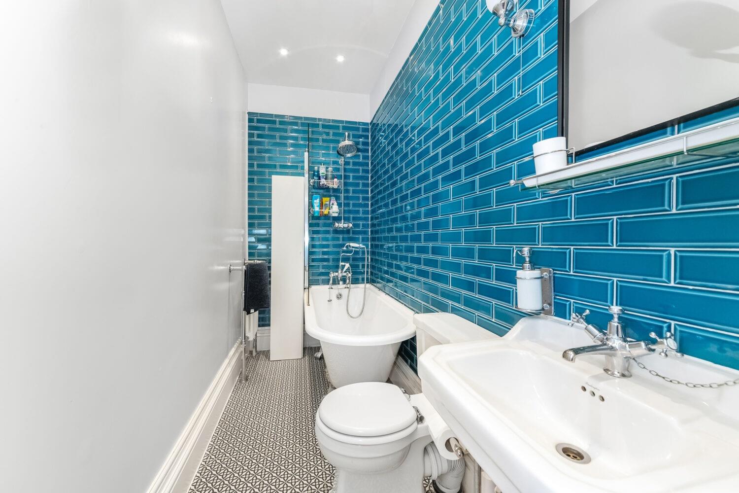 2 bedroom apartment for sale in Queensthorpe Road, Sydenham, SE26 Pedder