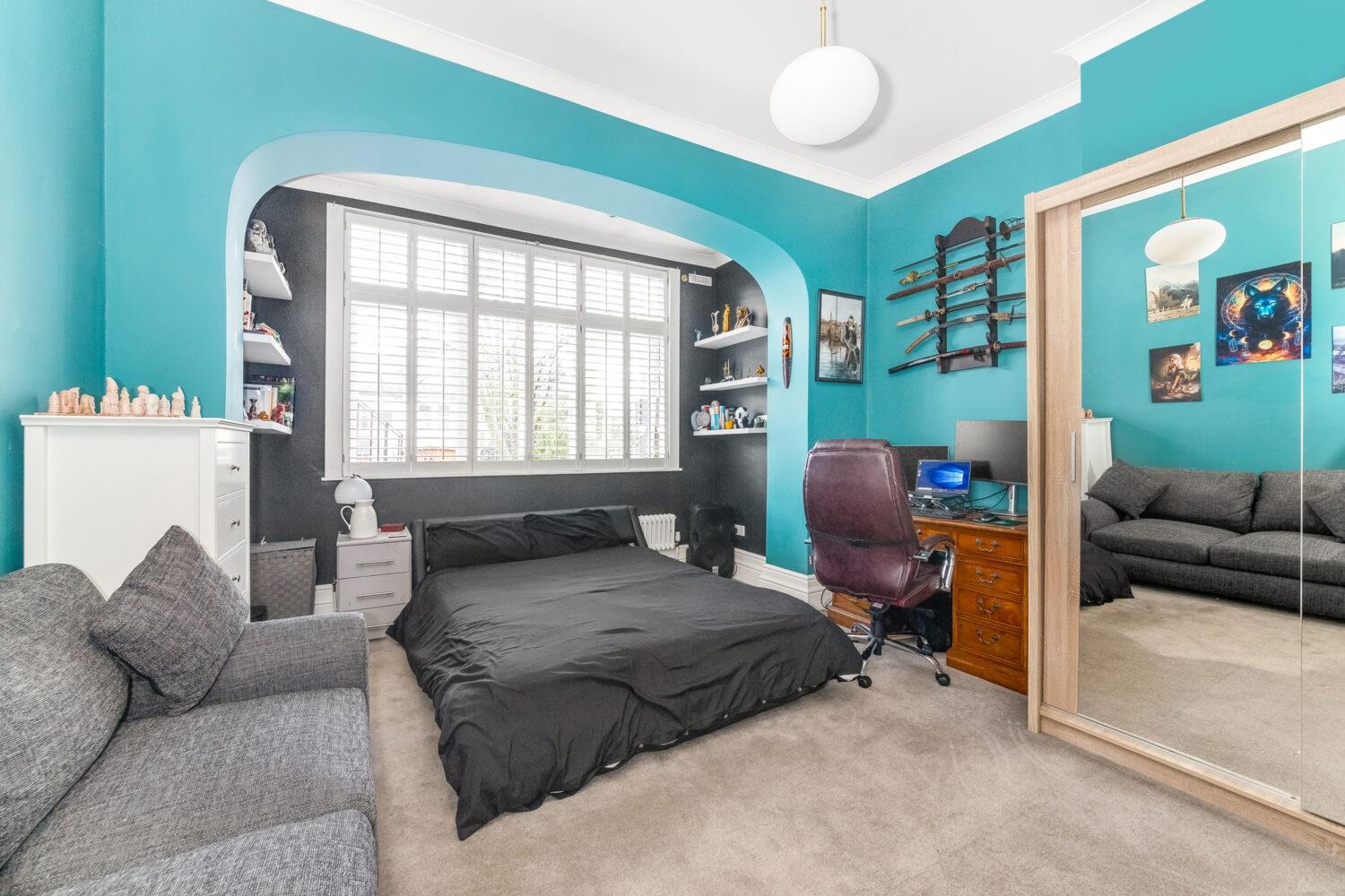 2 bedroom apartment for sale in Queensthorpe Road, Sydenham, SE26 Pedder
