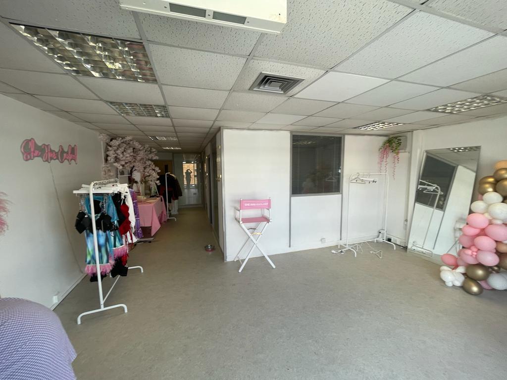 commercial property office to let in Leegate Shopping Centre, Lewisham