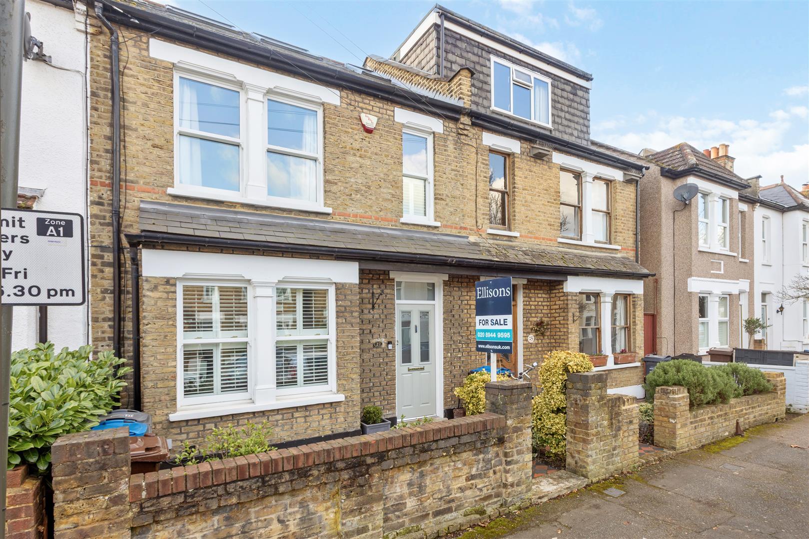 Property Image54fac582-70ff-4d4a-8188-799f0a0fc9aa