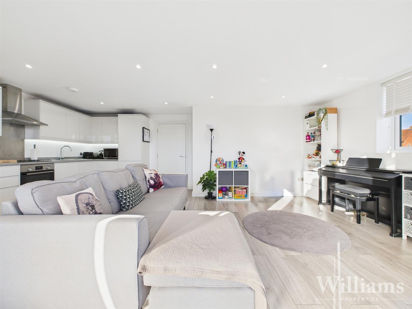 Property Image55856df2-debc-461c-974a-eec6c807fbfc