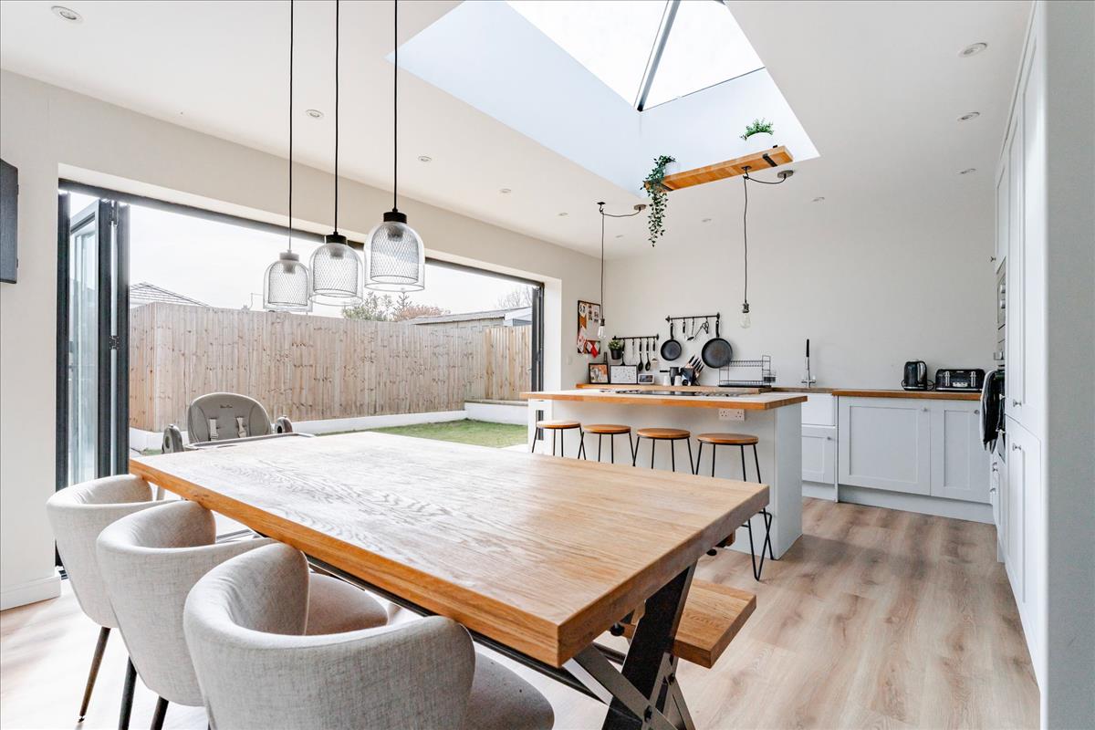 Property Image58492526-e33b-44e4-b0a9-01c4d26acbb0