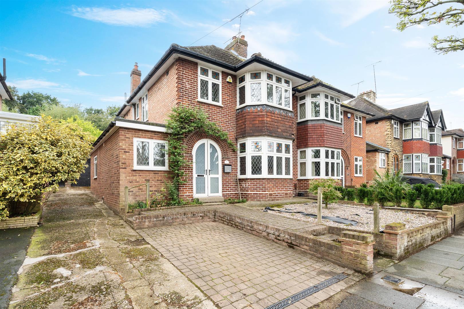 Property Image5c90461f-6665-40d4-8eaf-04e75410a8b9